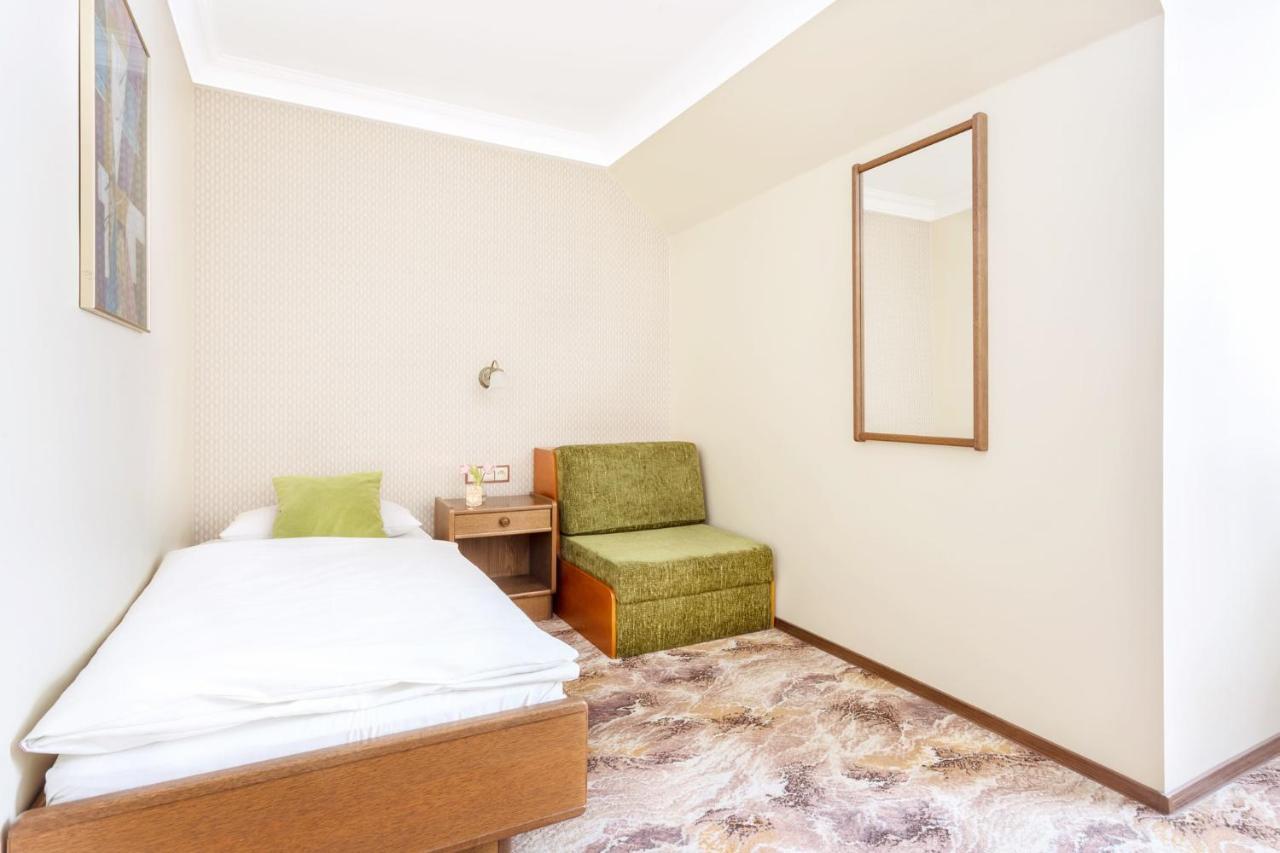 Hotel Sylwia Sośnicowice Buitenkant foto