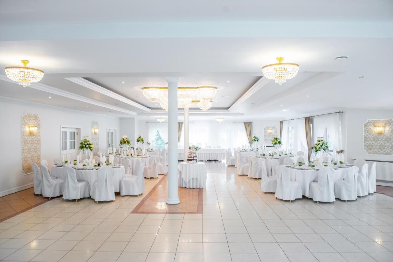 Hotel Sylwia Sośnicowice Buitenkant foto